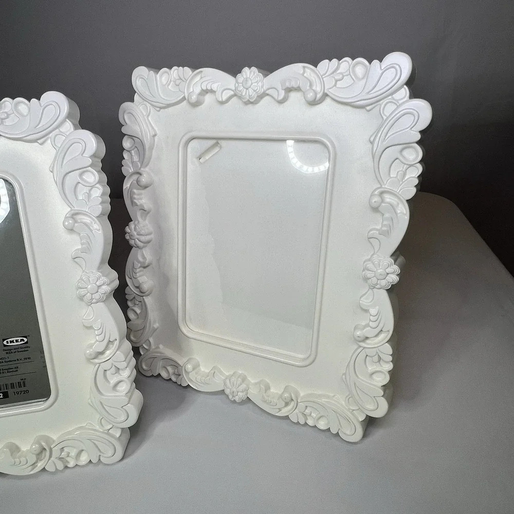 IKEA KVILL Picture Frames White Helena‎ Svenson 5 x 7 Rectangle Set of 2 Floral